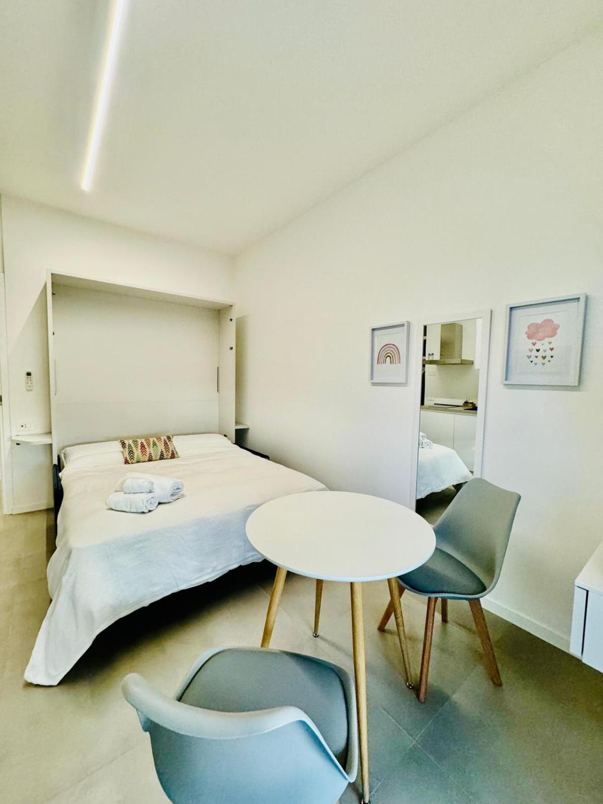 Urban Cloud Apartments Milan Luaran gambar