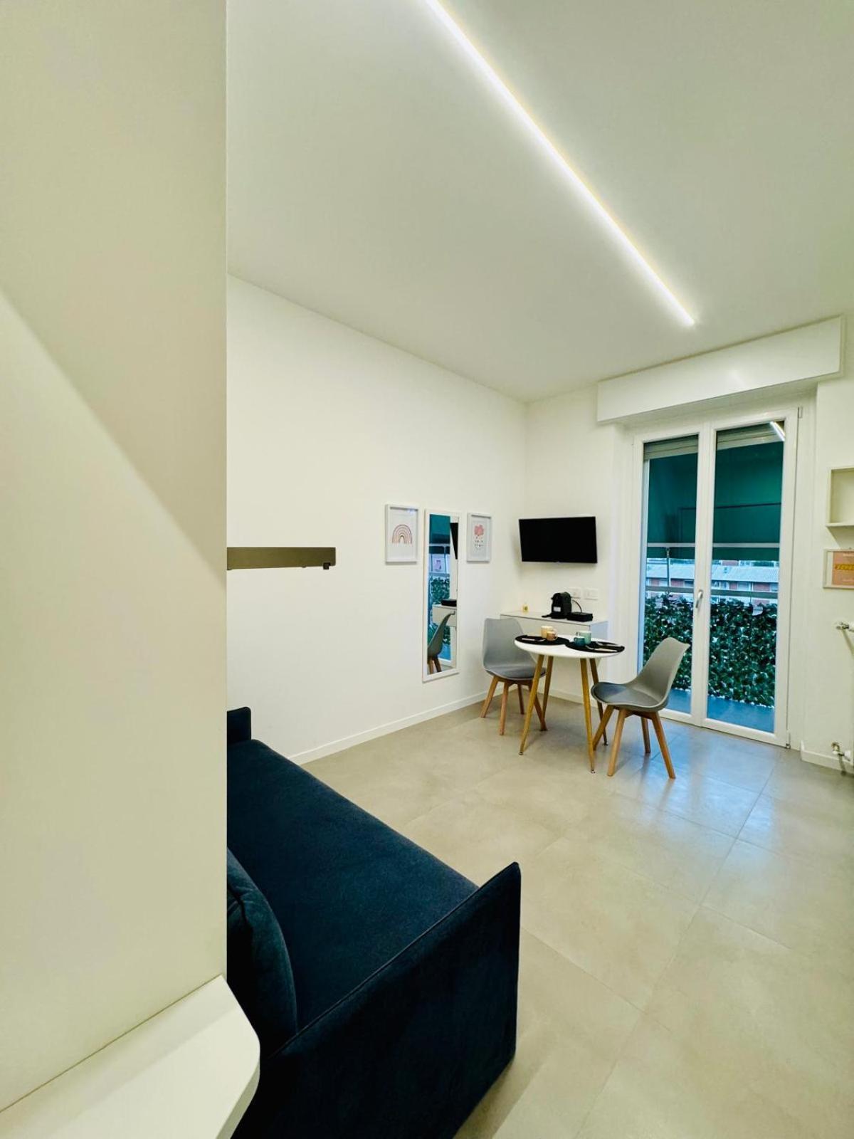 Urban Cloud Apartments Milan Luaran gambar